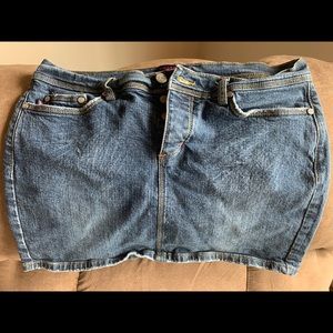 Vigoss Jean Skirt